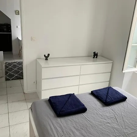 Centre, Près Avenue De Verdun- Et Casino à 10 Mn à Pied- 4 Personnes
